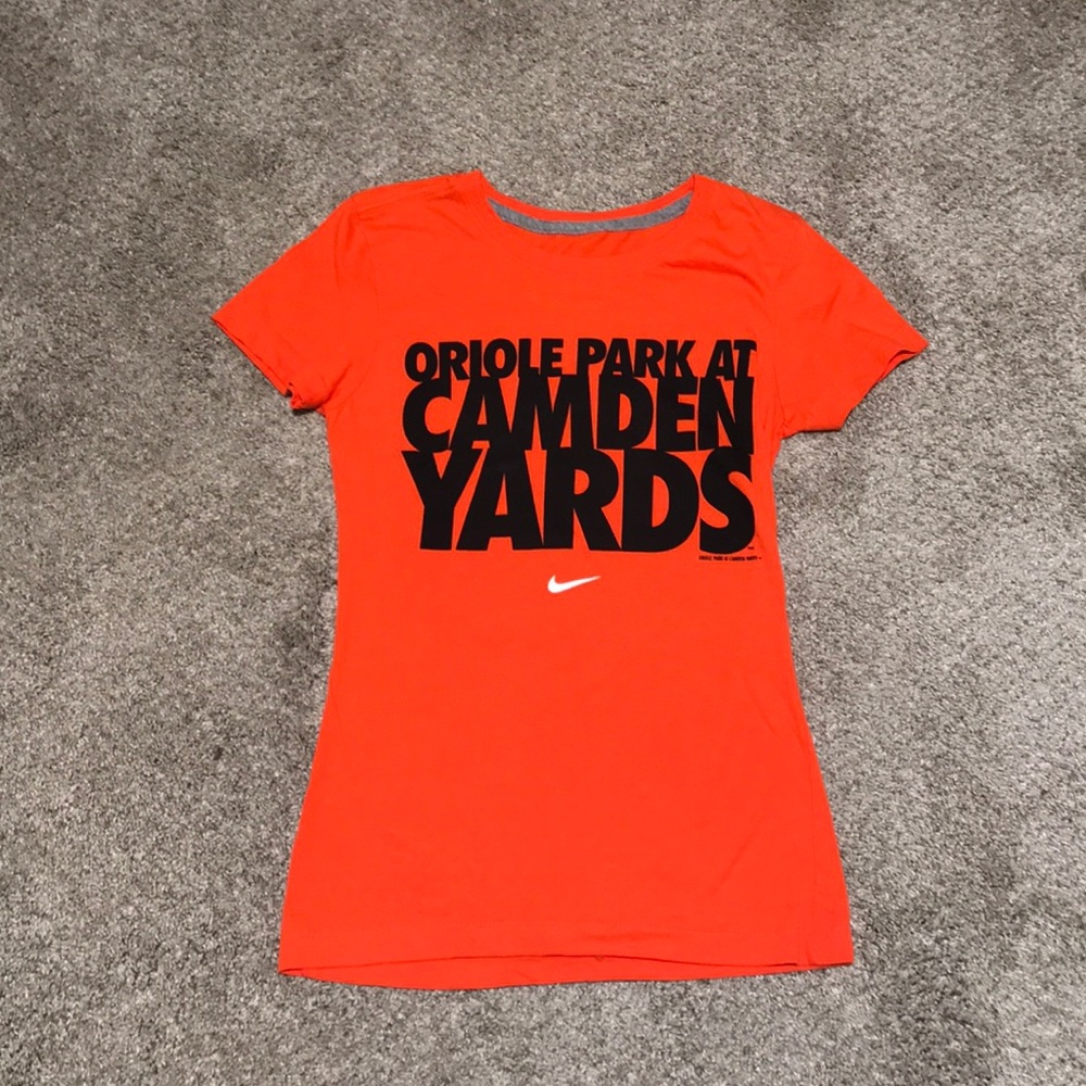 Baltimore Orioles Camden Yard Nike t-shirt size XS